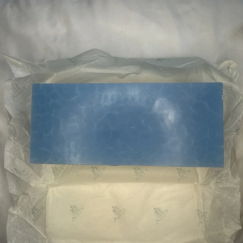 PartyLite Blue Tamarind 3-Wick Brick Candle K73590‎ Retired 7 X 3 Rare - Picture 4 of 4